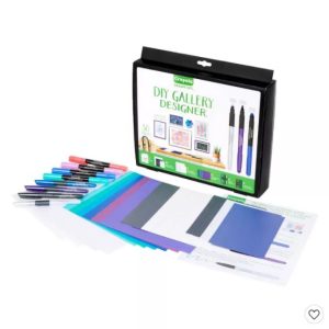 Set de marcadores y hojas de diseño marca Crayola Signature