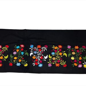 REFAJO BORDADO EN LANA 01