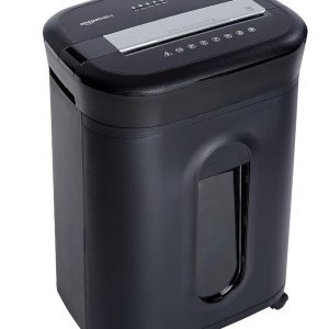 trituradora de papel Amazon Basics.